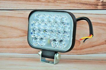Фара LED прямокутна 63W 6000K (21 діодів) (13см х 9см х 3см) (ближній + дальній) 4171 фото
