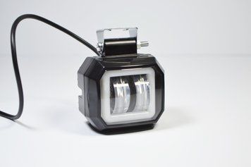LED фара 20Вт ПЕРЕВЕРНУТА квадратна з ДХО Чіткої світловий тіньової кордоном+Стробосокоп 4056-01 фото