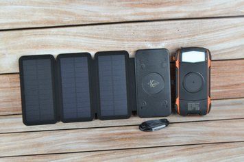 УМБ-павербанк SolarTank-20000 mAh сонячні панелі 4 шт кемпінговий ліхтар водонепроникний Серія 26/4 фото