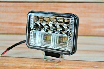 Фара LED прямокутна 78W 6000K (26 діодів) (11см х 10см х 6.5см) 4018 фото