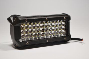 Світлодіодна LED фара 144Вт (Надяскраві світлодіоди 3w х48шт) 20180036 фото